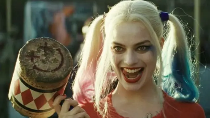 [Bintang] Margot Robbie