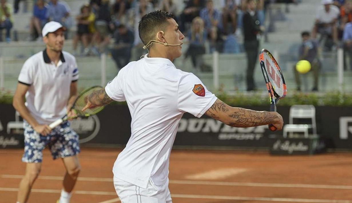 Aksi Leandro Paredes. (www.asroma.it)