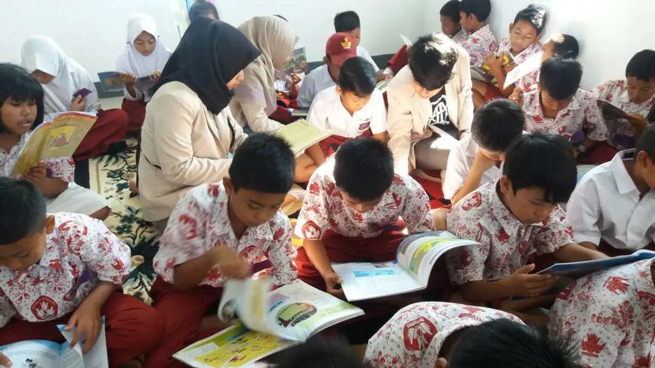 Cara Pintar Agar Anak Suka Membaca Sejak Dini