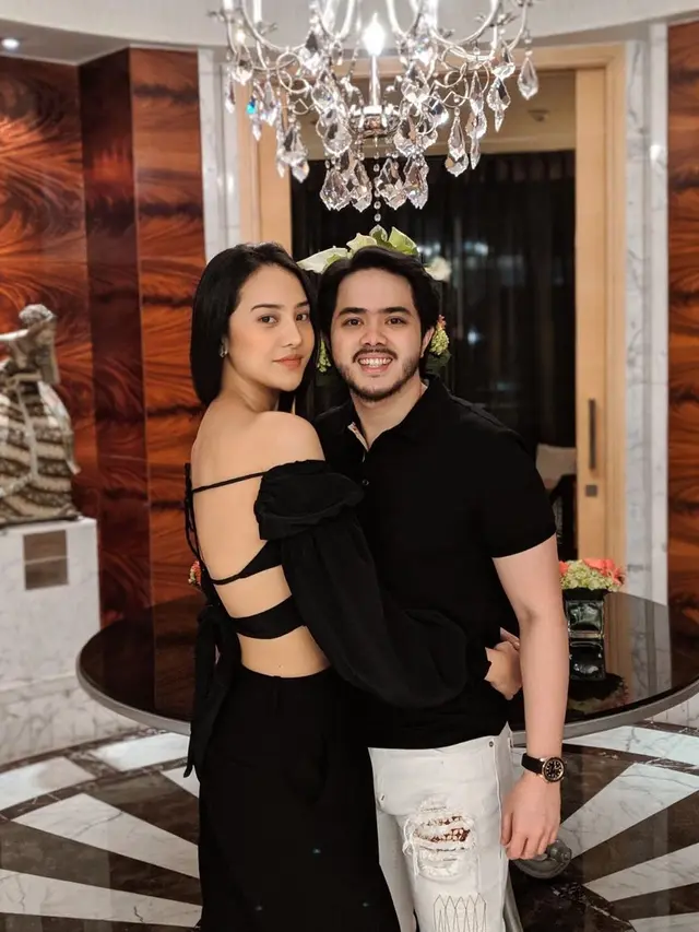 Saling Unfollow, Ini 7 Momen Manis Anya Geraldine dan Ovi Rangkuti