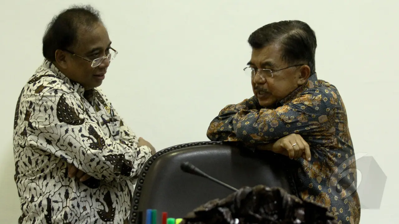 UU Sumber Daya Air Dibatalkan MK, Jokowi Gelar Rapat