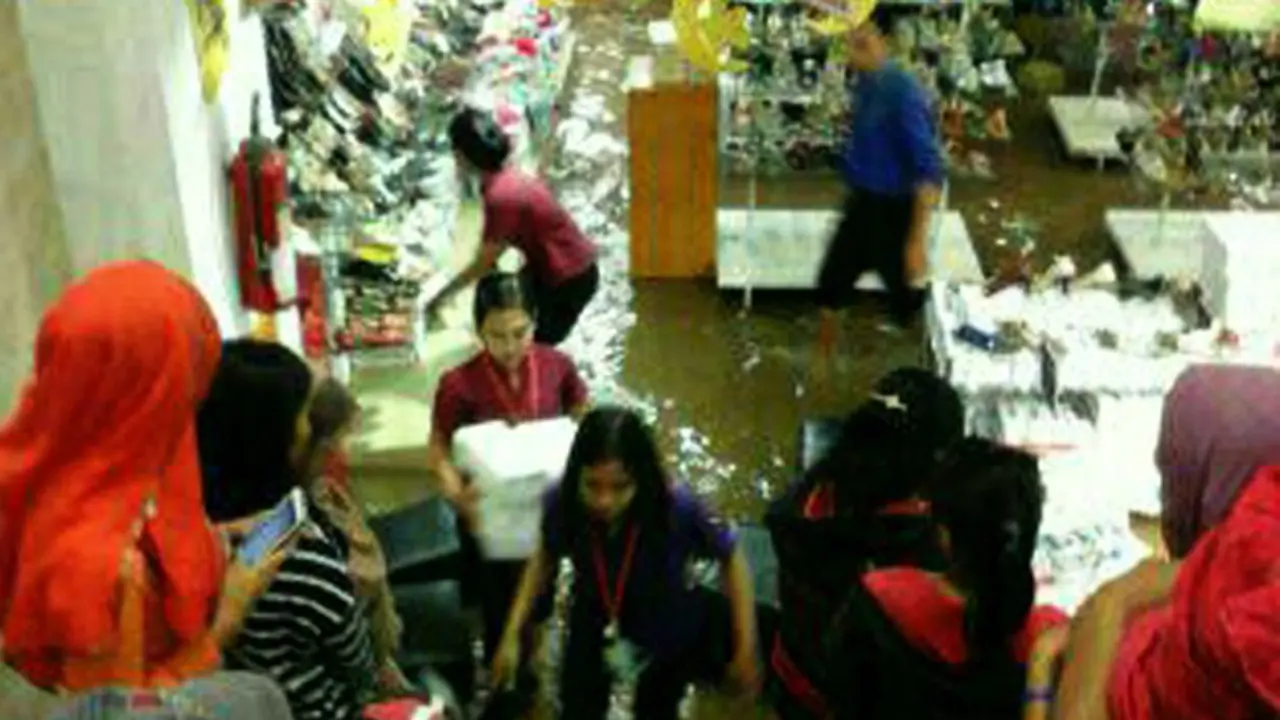 Banjir Palembang