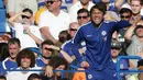 Pelatih Chelsea, Antonio Conte, memberikan instruksi saat melawan Liverpool pada laga Premier League di Stadion Stamford Bridge, London, Minggu (6/5/2018). Chelsea menang 1-0 atas Liverpool. (AFP/Daniel Leal-Olivas)