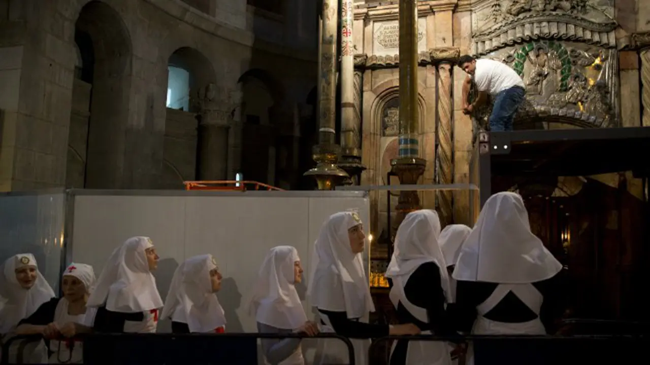 Holy Sepulchre (1)