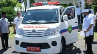 Kisah Sopir Ambulans Pemkot Bengkulu Kuliah S2 Hukum