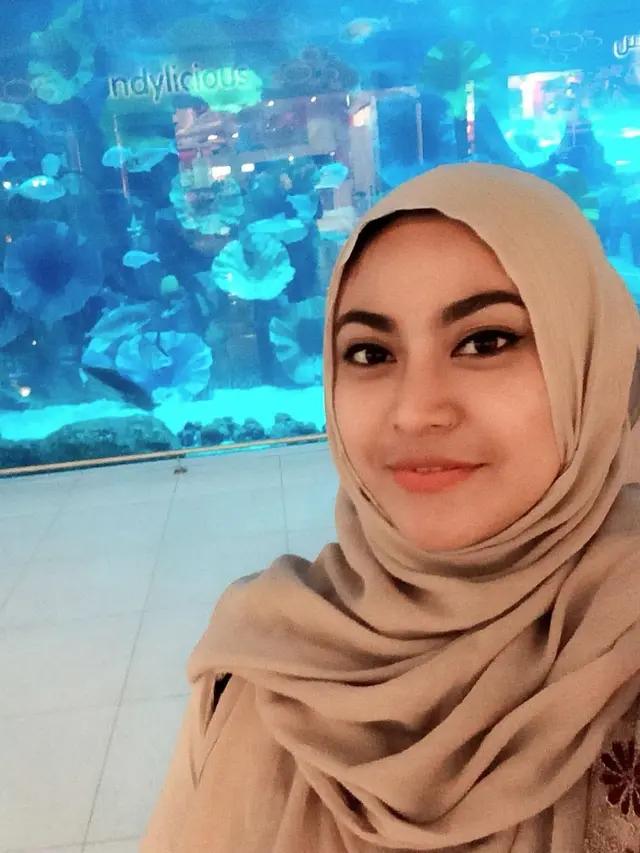 Ayu Anjani tampil anggun dalam balutan hijab (Foto: Instagram @real.ayuanjani)