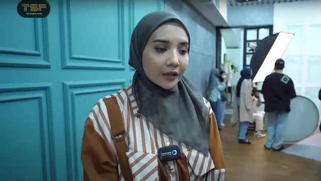Zaskia Sungkar Istri Irwansyah