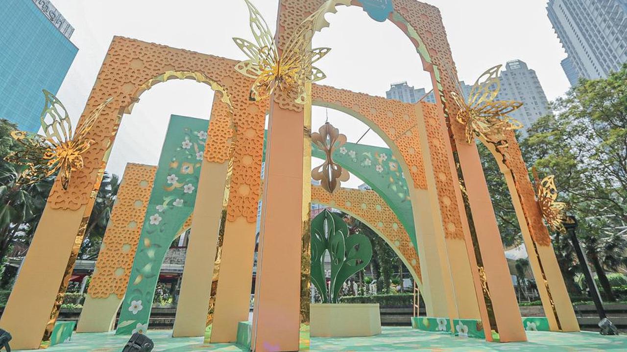 Central Park dan Neo Soho Mall sebagai salah satu destinasi pilihan di Jakata kembali menghadirkan serangkaian acara dan program spesial Glorious Spirit bertajuk “Reborn” yang berlangsung mulai tanggal 12 April hingga 30 Mei 2021.