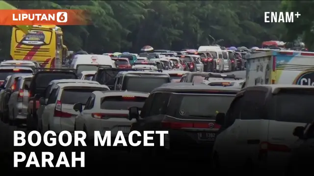 VIDEO: Diguyur Hujan Deras, Kawasan Puncak Bogor Macet Parah