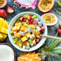 ilustrasi salad buah/Vladislav Noseek/Shutterstock