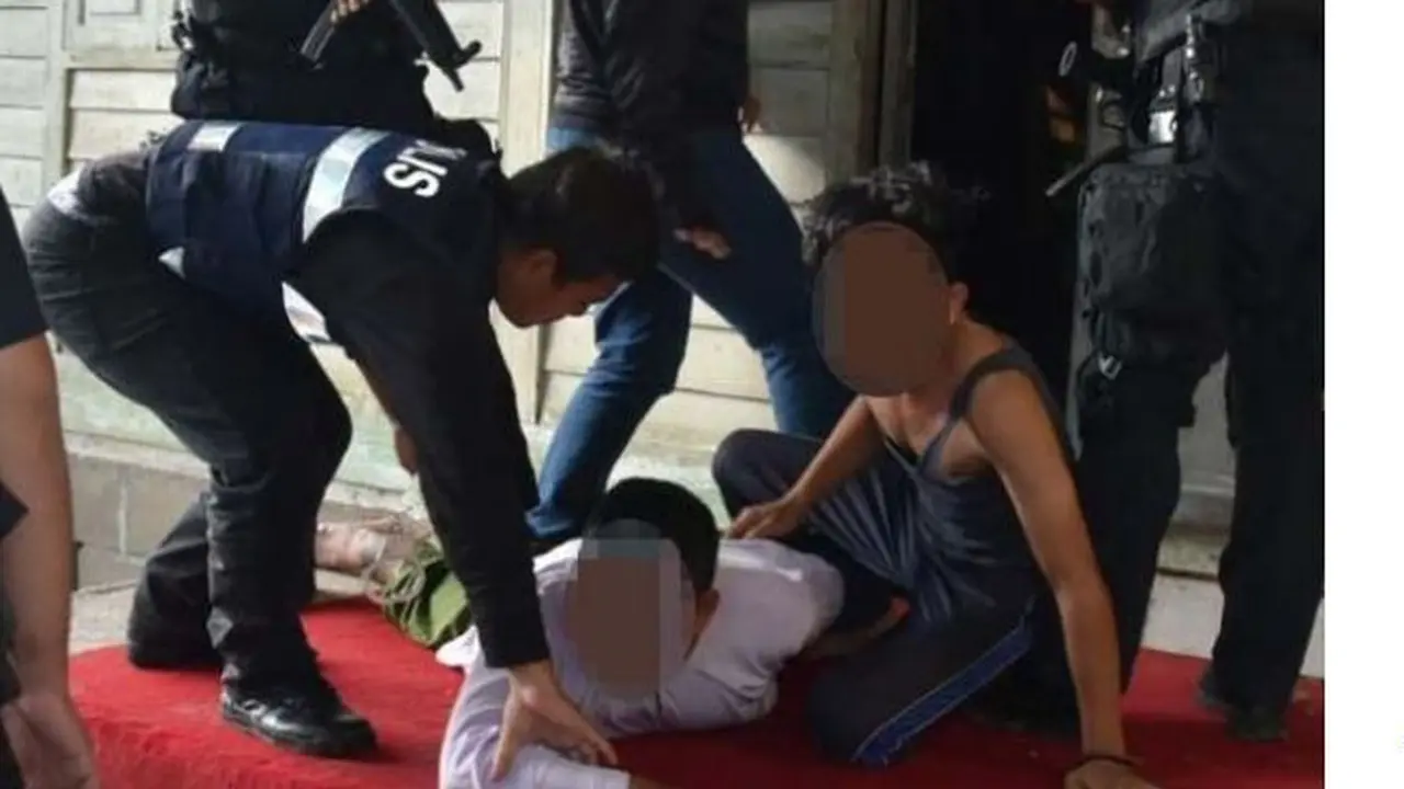 Polisi Malaysia menangkap antek ISIS. (Malaysian Police)