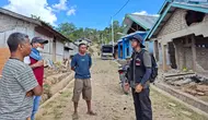 Cerita Rafki, Menembus Sungai hingga Pegunungan Demi Bantu Korban Gempa NTT