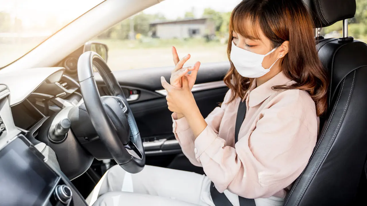 Life Skill yang Wajib Dimiliki Perempuan yang Sering Menyetir Mobil Sendiri