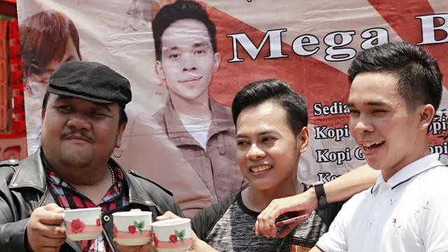Roni Dozer,  Eko Mega Bintang dan Rama Purba