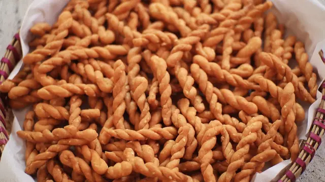 Kue Tambang Untir-Untir