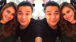 Saat Ayu Ting Ting mengunggah foto dirinya yang terlihat sedang bersama Billy Syahputra, banyak para netizen yang berharap mereka jadian. (instagram.com/ayutingting92)