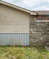 Kombinasi Bahan Bangunan yang Membuat Rumah Kehilangan Kesan Elegan. Foto: AI Generated