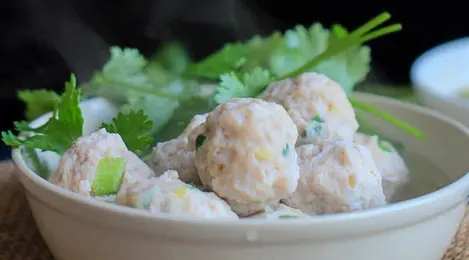 Resep Bakso Udang Kuah Kaldu Kepala Udang Lifestyle Fimela Com