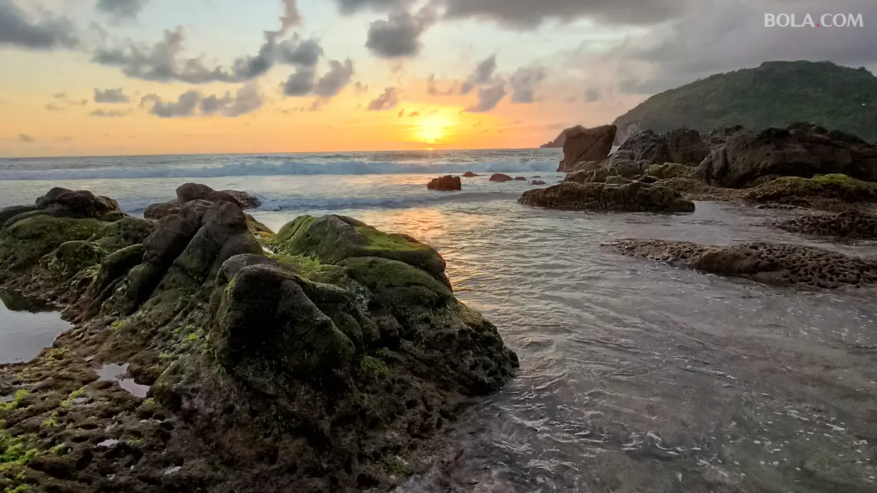 Pantai di Gunung Kidul