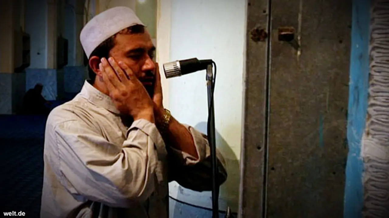 adzan130725b.jpg