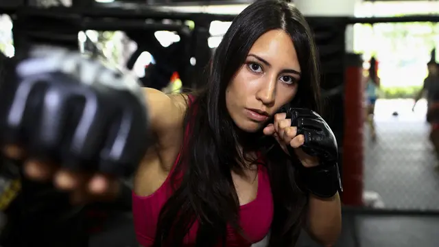 Kristie Gannaway, petarung cantik MMA asal Singapura