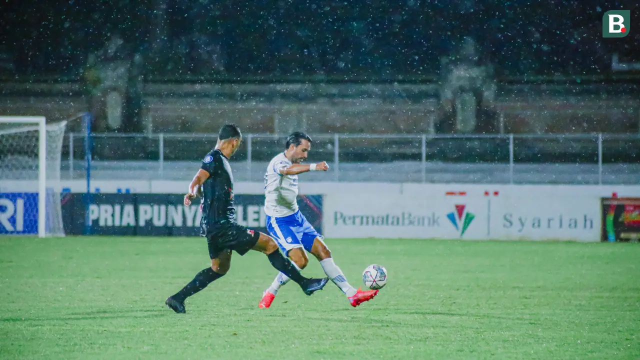 Ezra Walian