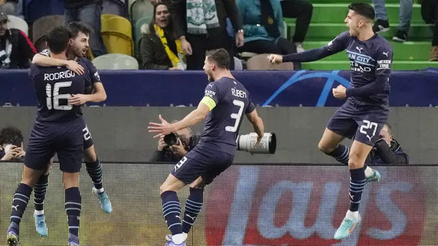 Foto: Beda Kelas, Manchester City Gilas Sporting Lisbon 5 Gol Tanpa Balas di Liga Champions