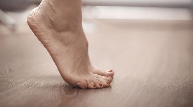 6 Cara Cepat Redakan Rasa Pegal Di Kaki Yuk Coba Citizen6 Liputan6 Com