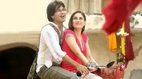 Shahid Kapoor Tak Nyaman Beradegan dengan Kareena Kapoor?