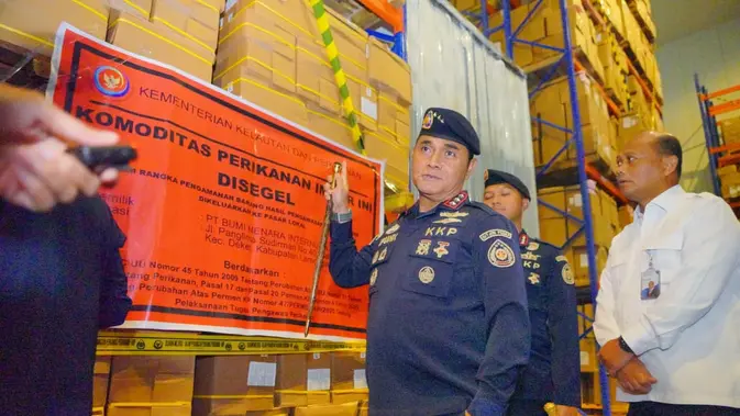 KKP Sita Udang Impor Ilegal di Jatim, Kerugian Negara Rp 405,8 Miliar