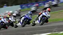 Pembalap Indonesia berjaya di ajang Yamaha ASEAN Cup Race (YACR) yang dihelat di Sirkuit Sentul, Bogor (7/12/2014). (Liputan6.com/Helmi Fithriansyah)