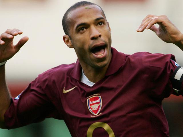 Deretan 10 Pemain Terbaik Sepanjang Sejarah Premier League Siapa Lebih Hebat Thierry Henry Ronaldo Atau Alan Shearer Inggris Bola Com