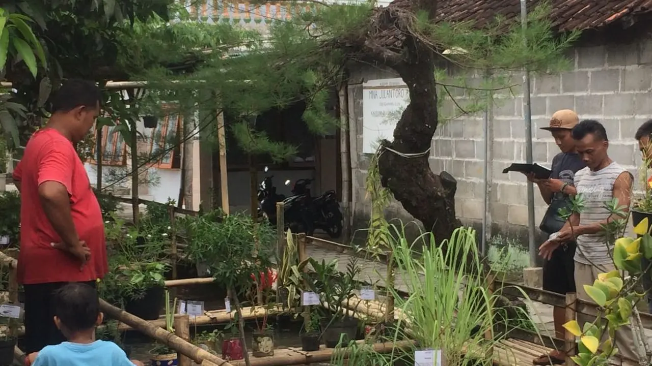 [Bintang] Dulu Seperti Tempat Pembuangan Sampah, Kini Selokan di Yogyakarta Cantik Kayak di Jepang