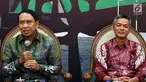 Anggota Fraksi MPR Partai Golkar yang juga Ketua Komisi II DPR RI, Zainudin Amali bersama Komisioner KPU RI, Wahyu Setiawan menjadi pembicara diskusi 4 Pillar MPR RI di Kompleks Parlemen Senayan, Jakarta, Senin (27/8).(Liputan6.com/JohanTallo)