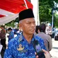 Sekda Garut Nurdin Yana, sekaligus Ketua Pansel mengatakan, ada empat posisi kepala dinas di lingkungan Pemda Garut, yang tengah diperebutkan seluruh pelamar. (Liputan6.com/Jayadi Supriadin)