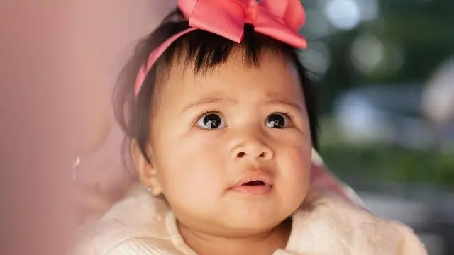 Potret Lily, anak Raffi Ahmad-Nagita Slavina (credit: instagram/raffinagita1717)