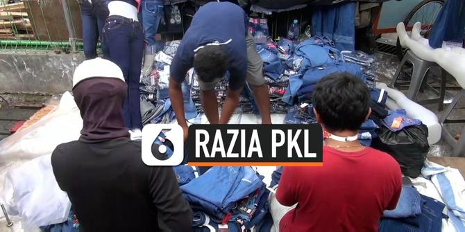 VIDEO: Dilarang Berjualan, PKL Tanah Abang Menangis