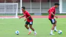 Timnas Indonesia U-22 terus mematangkan persiapan menjelang gelaran SEA Games 2025 mendatang. Tampak dalam foto, pemain Timnas Indonesia U-22 saat sesi latihan resmi jelang laga melawan Mali di Stadion Madya, Senayan, Jakarta, Jumat (14/11/2025). (Bola.com/M Iqbal Ichsan)