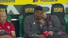 Video Arjen Robben asal Bayern Munchen yang ditertawakan rekan setimnya. This video presented by Ballball.