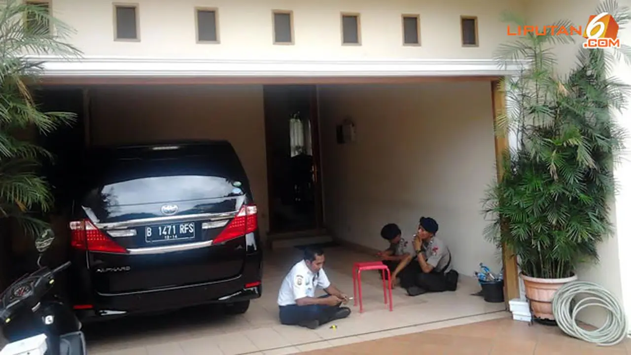 jaga-rumah-zainul-140116b.jpg