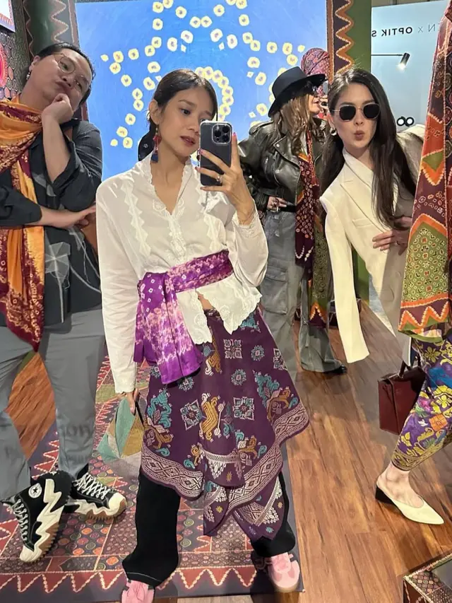 7 Gista Putri di Usia 37 Tahun dan Berstatus Ibu Satu Anak, Body Ideal Penampilan Makin Modis (credit: instagram.com/gistaputri)