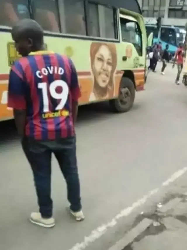 6 Ide Nama Punggung di Jersey Bola Ini Absurd Banget, Enggak Habis Pikir