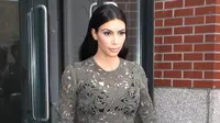 Kim Kardashian Tiru Semua Gaya Beyonce?