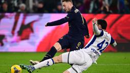 Juventus sukses mengandaskan Hellas Verona dengan skor 2-0. (MARCO BERTORELLO/AFP)