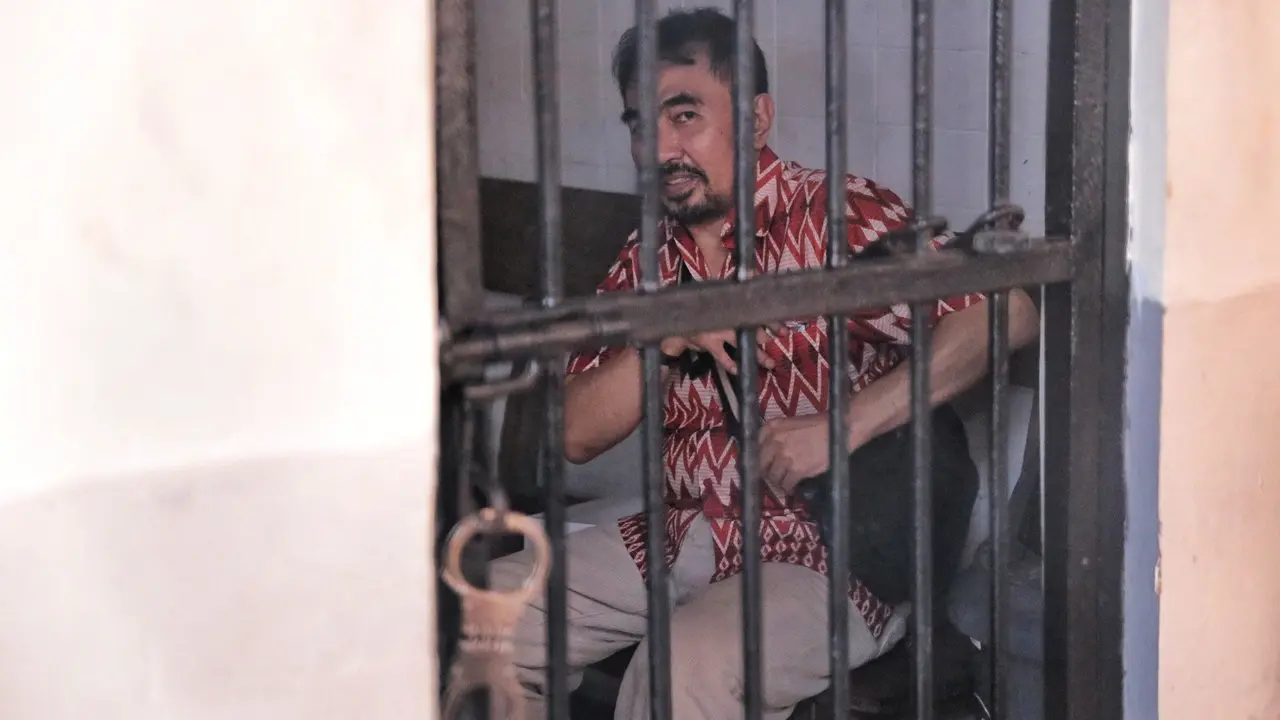 [Bintang] Aa Gatot Brajamusti