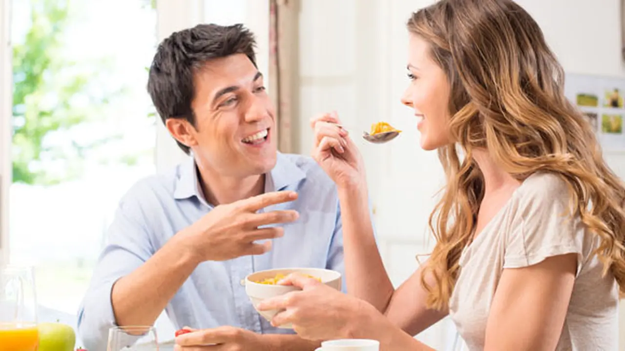 (c) shutterstock