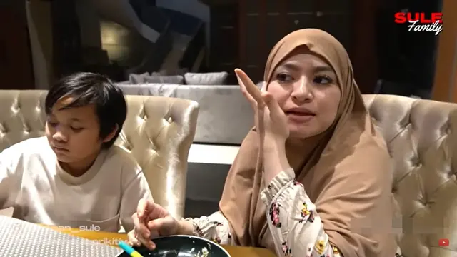 [Fimela] Nathalie Holscher