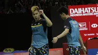 Pasangan Indonesia, Kevin Sanjaya/Marcus Gideon, saat melawan Mohammad Ahsan/Hendra Setiawan, pada laga Indonesia Masters 2019 di Istora, Jakarta, Minggu (27/1). Kevin/Marcus menang 21-17, 21-11. (Bola.com/M Iqbal Ichsan)