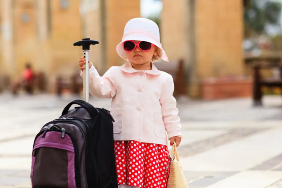 4 Tahap Aman Traveling dengan Anak yang Masih Sering Anda Lupakan