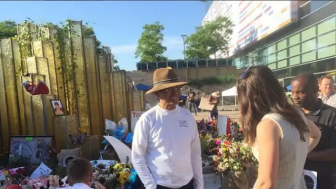 Dahlan Iskan Hadir di Pemakaman Muhammad Ali